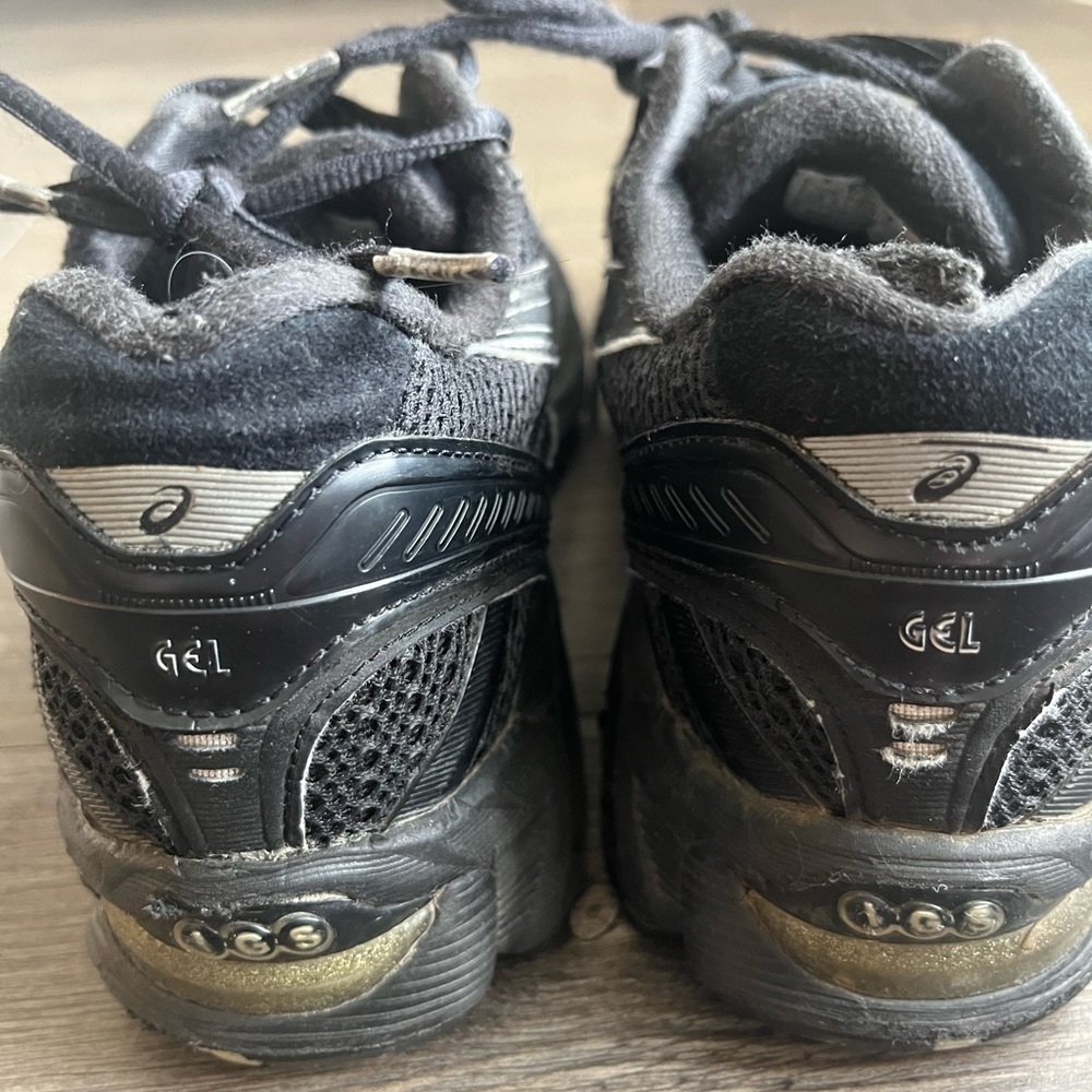 ASICS Sneakers - Picture 4 of 4